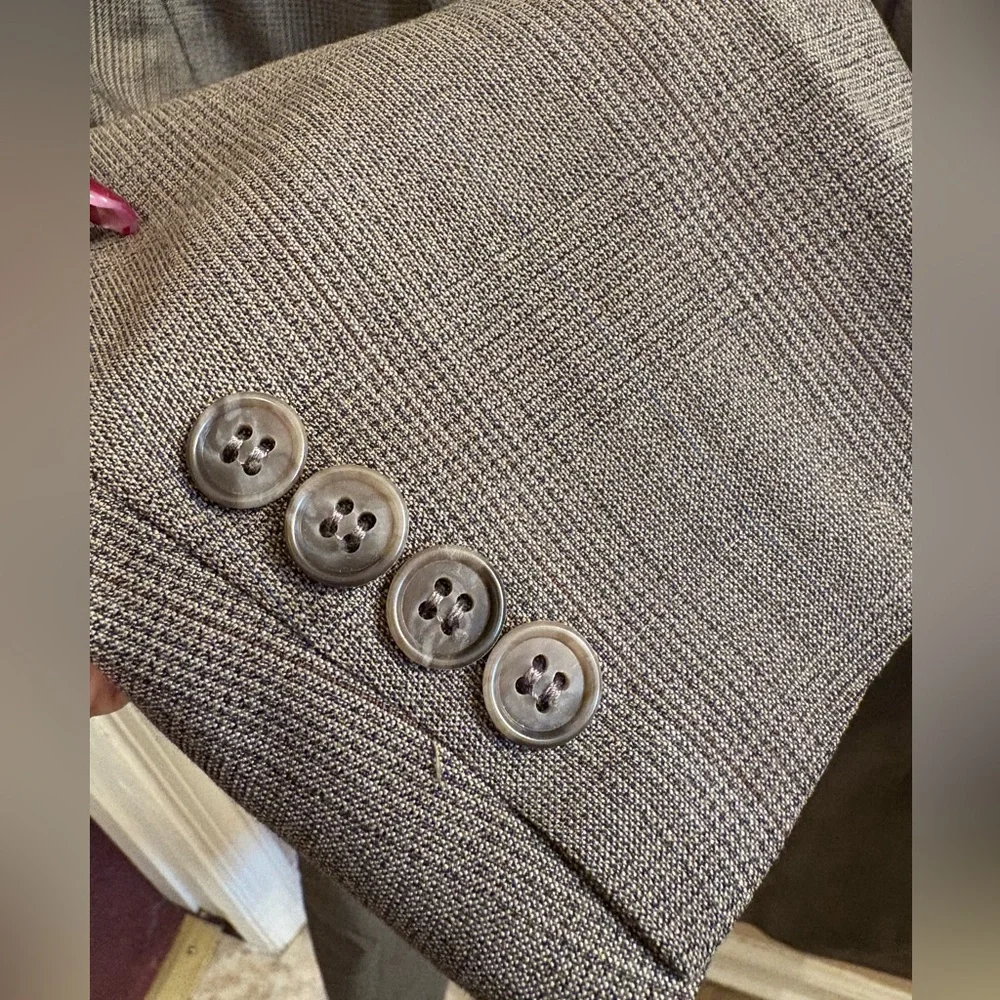 Haggar Men’s Blazer Sport Coat Taupe Plaid Size 44L